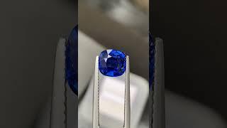 Saphir Bleu Royal de 3,01ct 