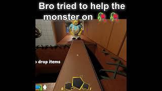 BRO TRIED TO SAVE THE OPPS   #roblox #subscribe #funny #intresting