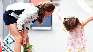 Kate Middleton's Tiny Fan Gives Her the Ultimate Bow!