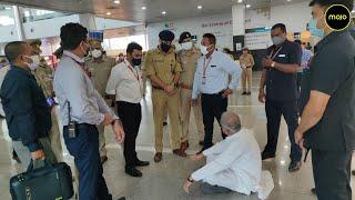 Chhatisgarh CM Stopped By Cops At Lucknow Airport | Bhupesh Baghel Sits On Dharna | Lakhimpur