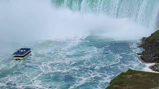 Niagara Falls, Canada, June 28th, 2022. Boat at horseshoe closeup! Niagara kose, Ameerika paat-