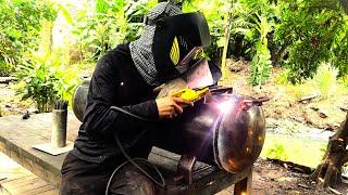 Repair Genius Restores Air Compressor Broken in Two Recovers Air Compressor from Scrap Yard