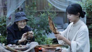 As a kid, I used to eat zongzi wrapped in shells of bamboo shoots.丨Liziqi Channel