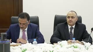 فخامة الرئيس الدكتور رشاد العليمي يجتمع بلجنة إدارة الأزمات