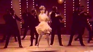 Teresa Brewer - Cotton Fields - 1967 color TV song and dance