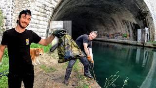 Magnet fishing at the entrance of a 4 km tunnel! An incredible discovery