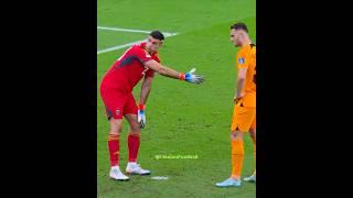 Emiliano Martinez Mind Games 