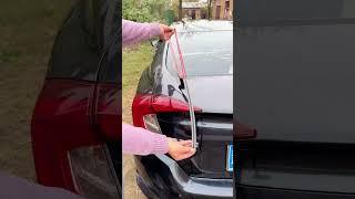 The front windshield sunroof of the car trunk glass can be equipped with a sealing strip to prev
