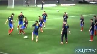 Juan Mata amazing skill vs Raul Albiol!