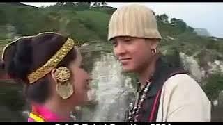 Nepali lok pop song Tunga ra Damfhu Bajaudai Nepali folk and old song