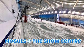 Moguls At The Snow Centre #snowboard  #indoorski  #learntosnowboard #alps #extremesport #skier #ice