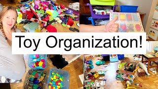 TOY ORGANIZATION // PLAYROOM ORGANIZATION /