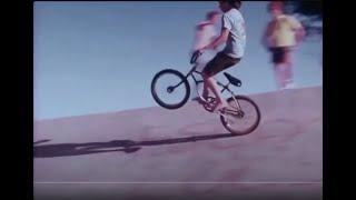 Freewheelin' // BMX Section From The Skateboard Documentary // 1976