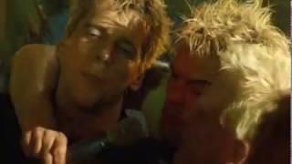 Die Toten Hosen // Bayern [Offizielles Musikvideo]