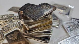 One ounce silver bar stacking