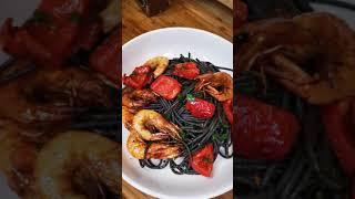 Roasted Prawns & Pepper Pasta is an amazing dish! #shorts