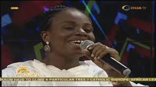 Awurama Ahinful  Powerful Worship with Captain Smart on OnuaTv