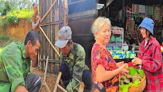 Grandfather Fix the Bamboo Table: A delicious basket of cakes changed Nhu and her mother's life