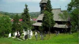 Walking in Romania - Carpathian Mountains