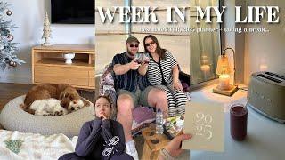 weekly vlog: the best date ever  2025 planner, christmas shopping + taking a break...