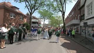 Schützen- und Heimatfest BSV Harsewinkel 2023 (27)  Königsparade