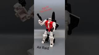 3 Minute Reviews #transformers #generations #ageoftheprimes #deluxeclass #airraid #aerialbots