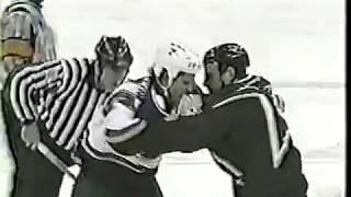 Reed Low vs Dave Manson
