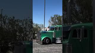 Truckers#peterbilt #canada #usa