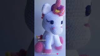 unicórnio em croxe amigurume 