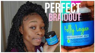 Watch brand ambassador Lala do a braidout on her type 4 hair. Super defined!