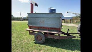 Heider MFG Feed wagon for sale at Auction !