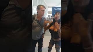 Inês Brasil fala para o Bolsonaro que perfeito é Deus.