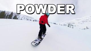 A Quick Guide to Snowboarding in Powder