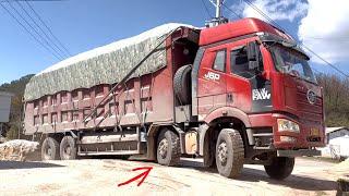 Torture on trucks? 【E7】Pure sound compilation of heavily overload trucks.extremely powerful trucks!