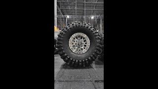 KMC KM235 17x8.5  Mickey Thompson Baja Pro XS 40x13.5