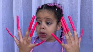 All day with giant nails: Funny video for children