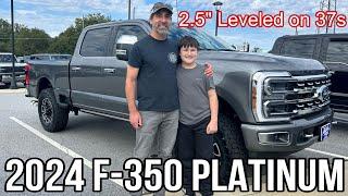 2024 Ford F350 Platinum 2.5” Leveled on 37s-Covert Edition Carbonized Gray Super Duty