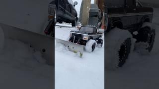 Rc truck snow plowing! #shorts #rc #viral