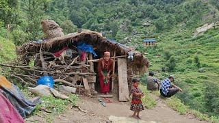 Most Peaceful And Relaxing Mountain Village Life of Nepal | Hari Rokaya Village Life of Nepal | Rain