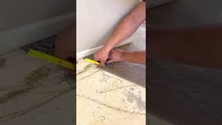 How to cut vinyl for side edge   | Floors & Tips #shorts