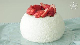 부드럽고 달콤한 돔 모양 딸기 케이크 만들기 코코넛 가루로 완벽 마무리! : Delicious Coconut Strawberry Cake Recipe | Cooking tree