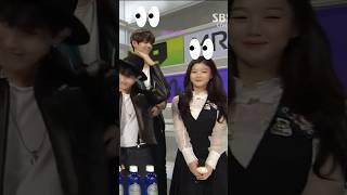 The Way The Girl Looked At Taehyung Immediately When He Slipped  #shorts #taehyung #bts