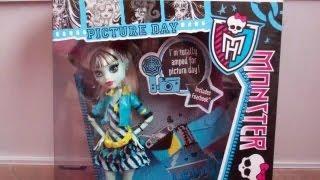 Monster High Picture Day Frankie Stein doll review