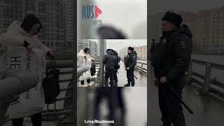 ⭕️ Силовики задержали активистку в пикете за расследование похищения Седы Сулеймановой #полиция