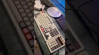 The BEST retro keyboard from 8bitdo