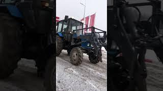 Деревенский в городе! Забрали трактор из полей в город