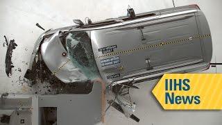 Most minivans struggle with small overlap front crash test - IIHS News