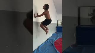 #freerunning #funnybasketball #travel #freerunner #funnysports #youtube #dance #parkour #funnysport