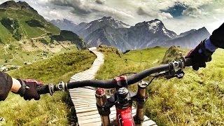 Claudia Clement MTB Downhill