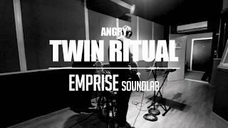 Twin Ritual - "Angry" - Live.  EMPRISE Soundlab Presents.